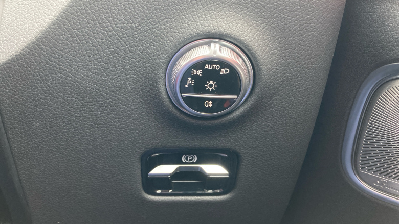 Mercedes-Benz GLC 300d 4Matic AMG Line Premium + 5dr 9G-Tronic Diesel Estate